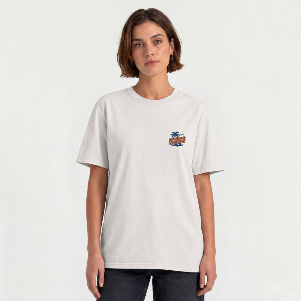 Work can Wait Oversized Shirt – Modelansicht Vorderseite – Natural Raw