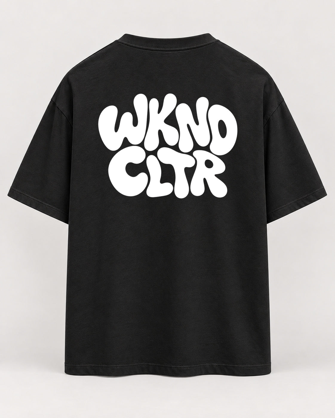 Basic WKND Oversized Shirt – Schwarz – Rückenansicht